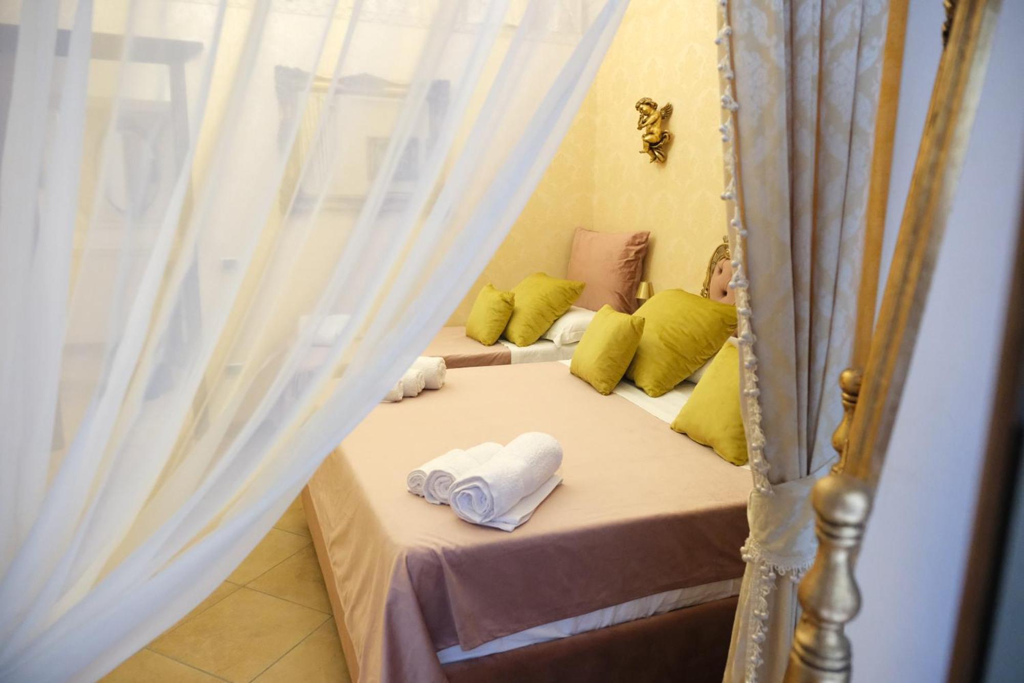 La Bella Di Adriana Napoli